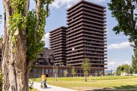 Der Mirror, Hochhaus in Reininghaus, super neu.